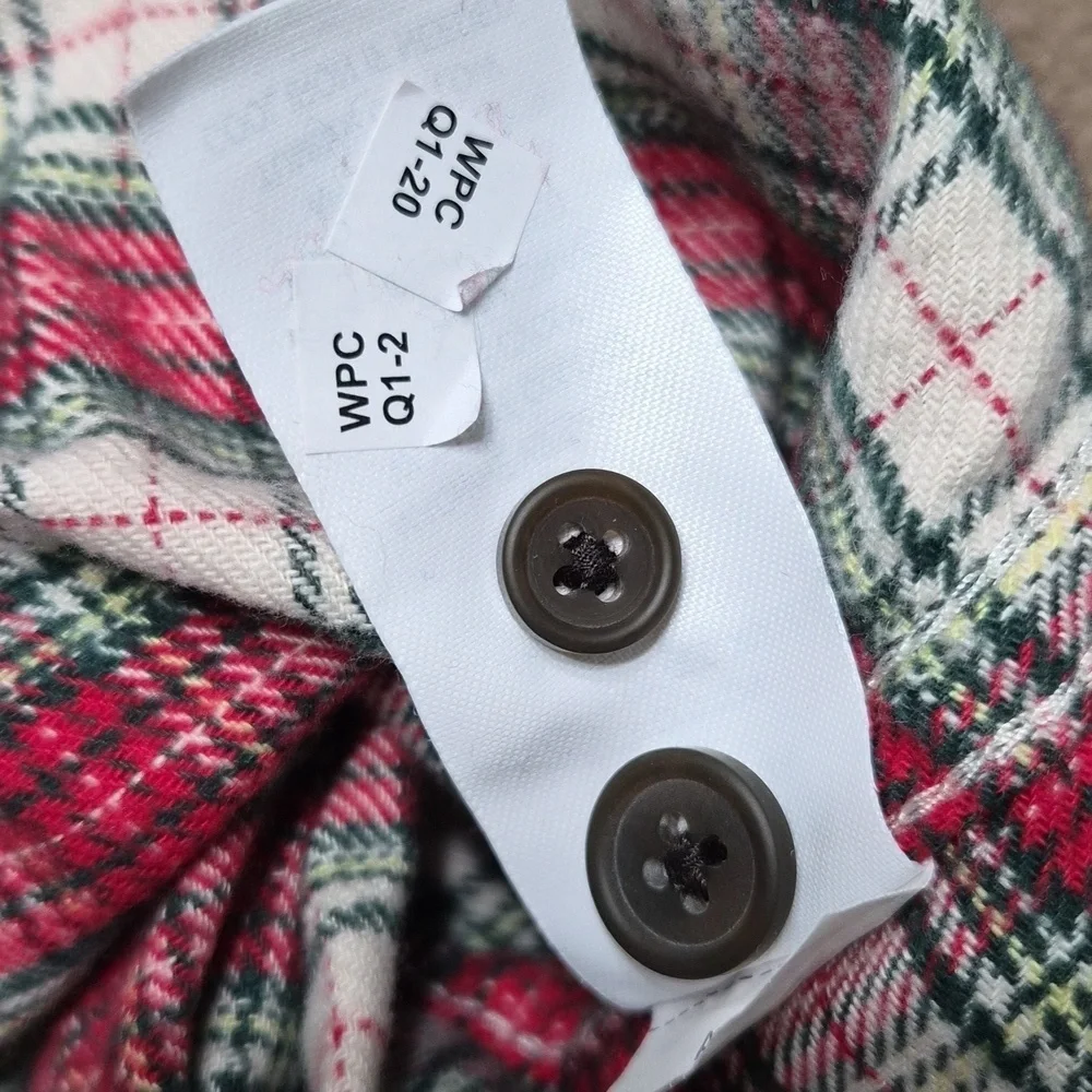 Alpine Design Red and White Plaid Button Down Shirt NWT Size M